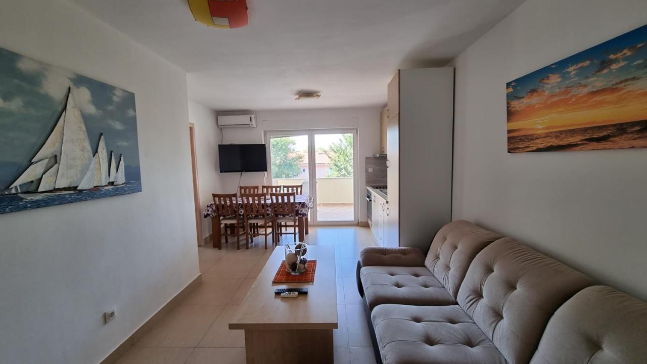Apartments Bellator ชิโล ภายนอก รูปภาพ
