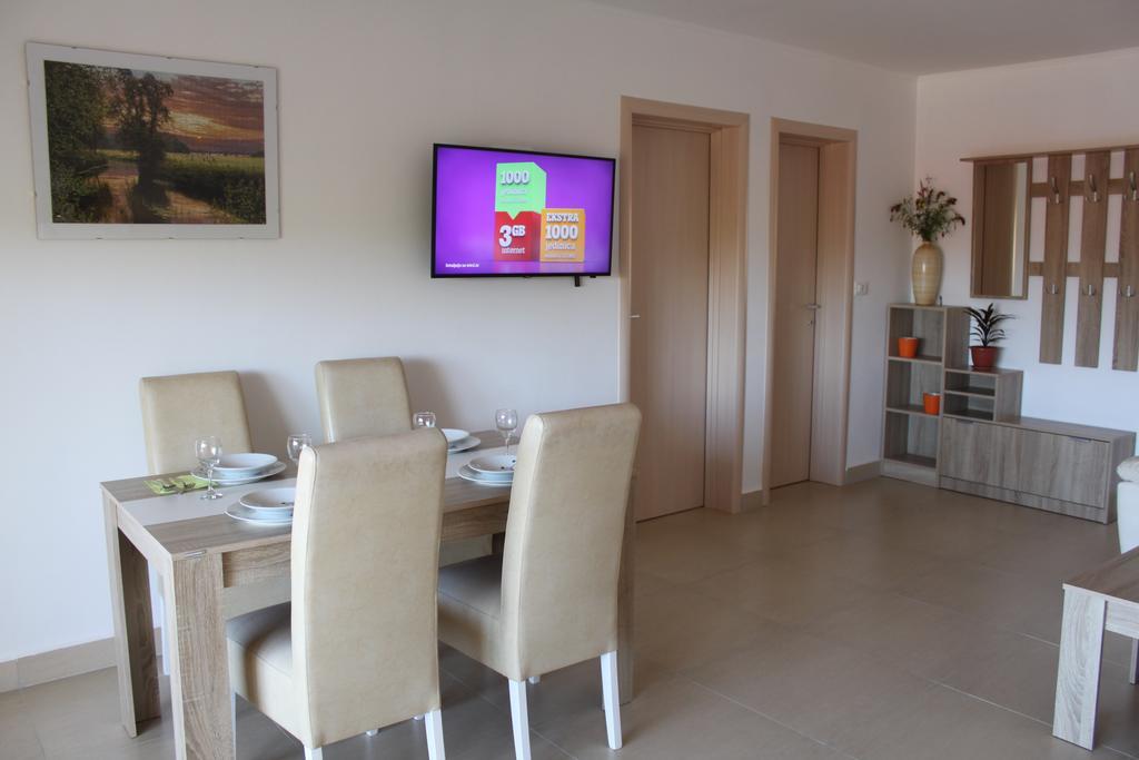 Apartments Bellator ชิโล ภายนอก รูปภาพ